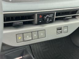 Nissan LEAF SV+ FWD 2026 — side view