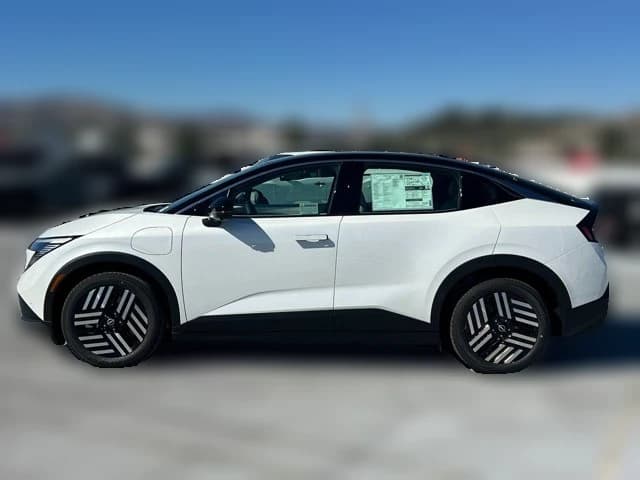 Nissan LEAF SV+ FWD 2026 — side view