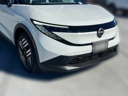 Nissan LEAF SV+ FWD 2026 — side view