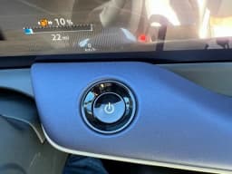 Nissan LEAF SV+ FWD 2026 — side view