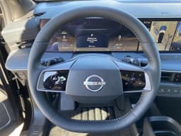 Nissan LEAF SV+ FWD 2026 — side view