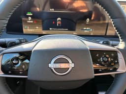 Nissan LEAF SV+ FWD 2026 — side view