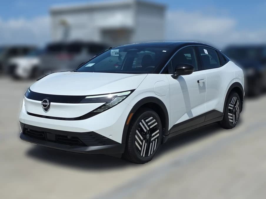 Nissan LEAF SV+ FWD 2026 — side view