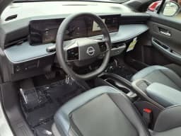 Nissan LEAF SV+ FWD 2026 — side view