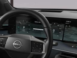 Nissan LEAF PLATINUM+ FWD 2026 — side view