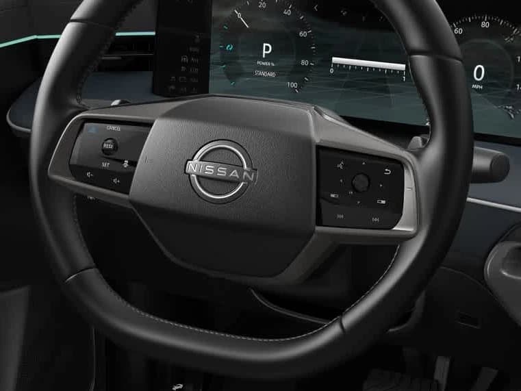 Nissan LEAF PLATINUM+ FWD 2026 — side view