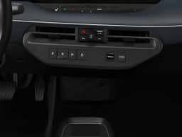 Nissan LEAF PLATINUM+ FWD 2026 — side view