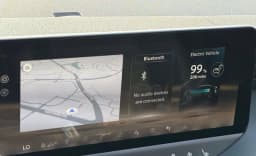 Nissan LEAF PLATINUM+ FWD 2026 — side view