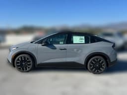 Nissan LEAF PLATINUM+ FWD 2026 — side view