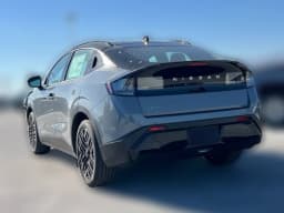 Nissan LEAF PLATINUM+ FWD 2026 — side view