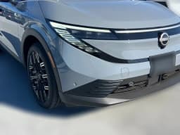 Nissan LEAF PLATINUM+ FWD 2026 — side view