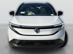 Nissan LEAF PLATINUM+ FWD 2026 — side view