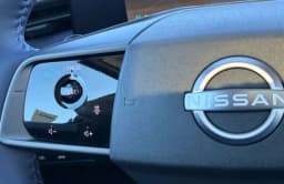 Nissan LEAF PLATINUM+ FWD 2026 — side view
