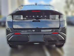 Nissan LEAF PLATINUM+ FWD 2026 — side view