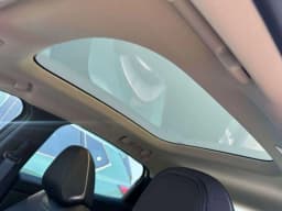 Nissan LEAF PLATINUM+ FWD 2026 — side view