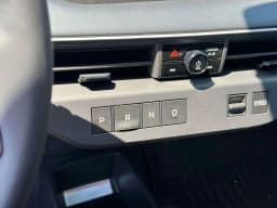 Nissan LEAF PLATINUM+ FWD 2026 — side view
