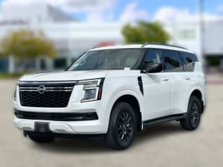 Nissan Armada SV 4x2