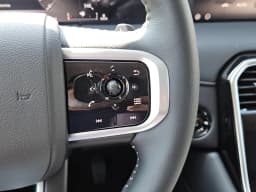 Nissan Armada SV 4x2 2026 — side view