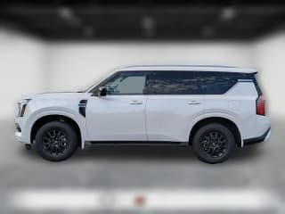 Nissan Armada SV 4x4