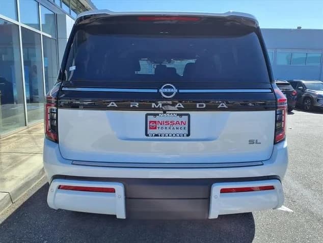 Nissan Armada SL 4x4 2026 — side view