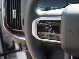Nissan Armada SL 4x4 2026 — side view