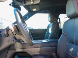 Nissan Armada SL 4x4 2026 — side view