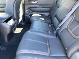 Nissan Armada SL 4x4 2026 — side view