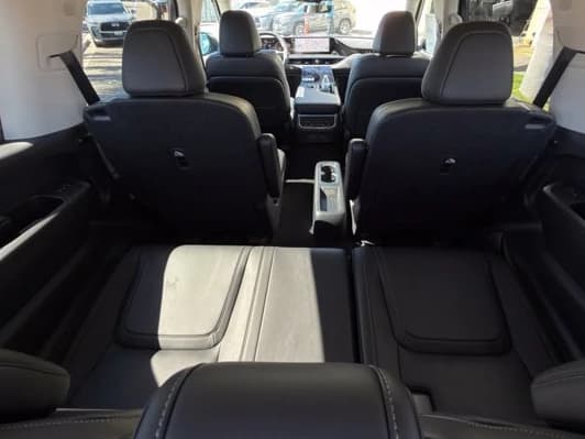 INFINITI QX80 PURE AWD 2027 — side view