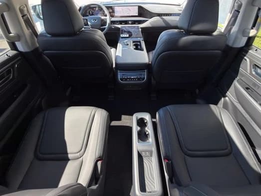 INFINITI QX80 PURE AWD 2027 — side view