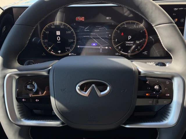 INFINITI QX80 PURE AWD 2027 — side view