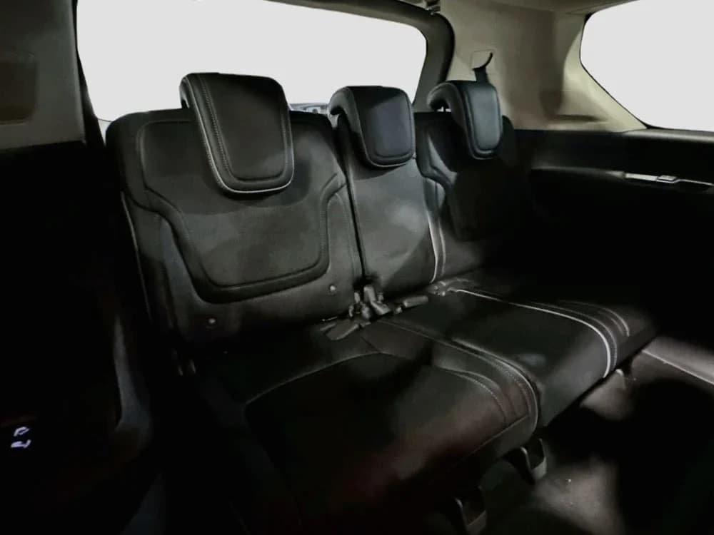 INFINITI QX80 LUXE AWD 2027 — side view
