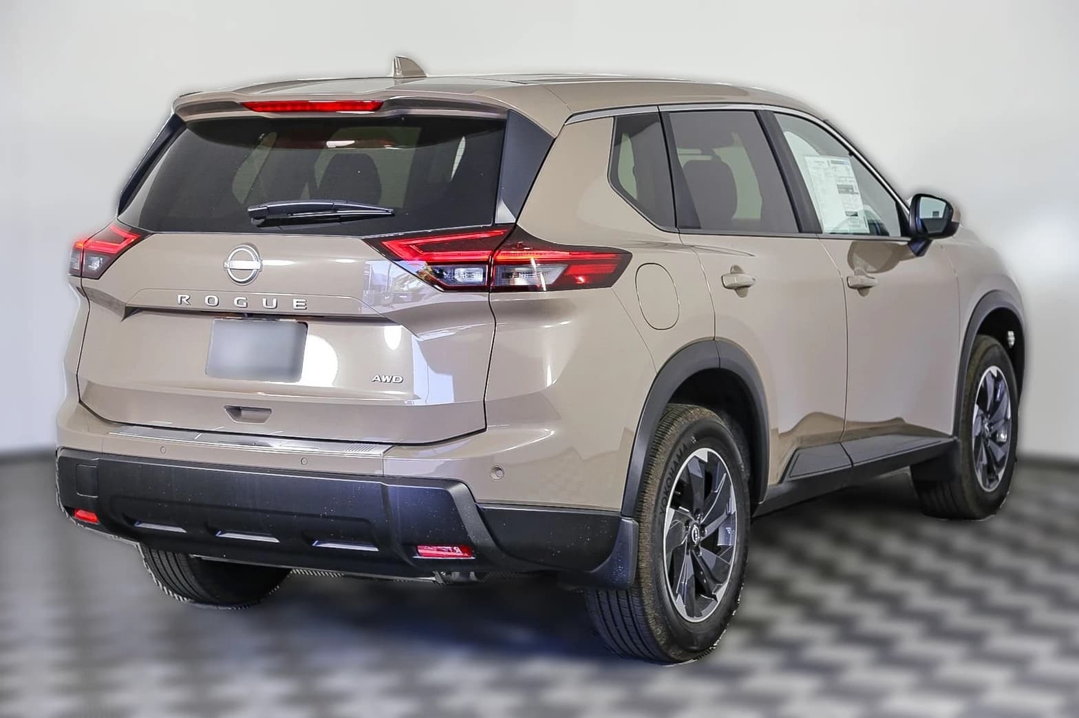 Nissan Rogue SV AWD 2025 — side view