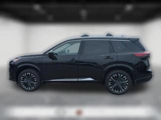 Nissan Rogue Platinum AWD