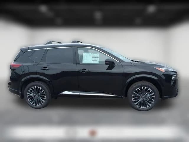 Nissan Rogue Platinum AWD 2026 — side view