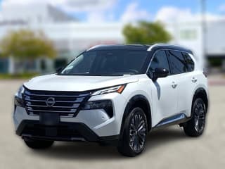 Nissan Rogue Platinum AWD