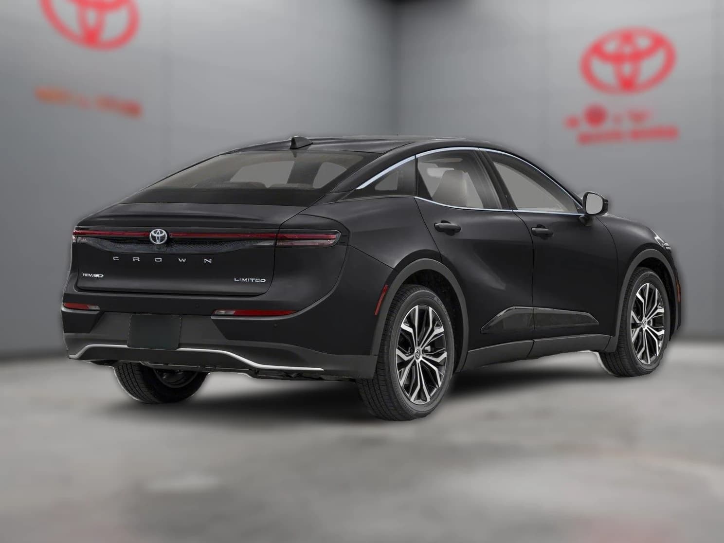Toyota Crown Limited AWD (Natl) 2026 — side view