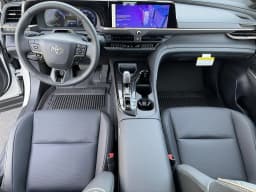 Toyota Crown Signia Limited AWD (Natl) 2026 — side view