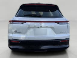 Toyota Crown Signia Limited AWD (Natl) 2026 — side view