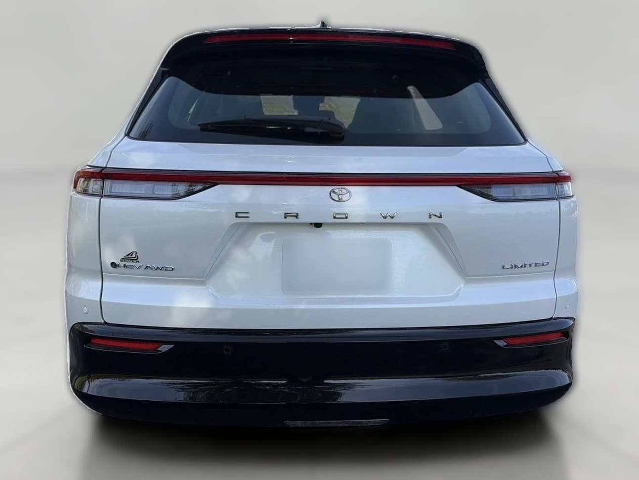 Toyota Crown Signia Limited AWD (Natl) 2026 — side view