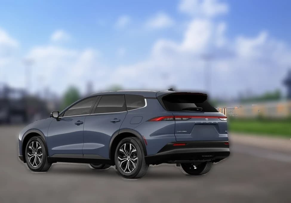 Toyota Crown Signia XLE AWD (Natl) 2026 — side view