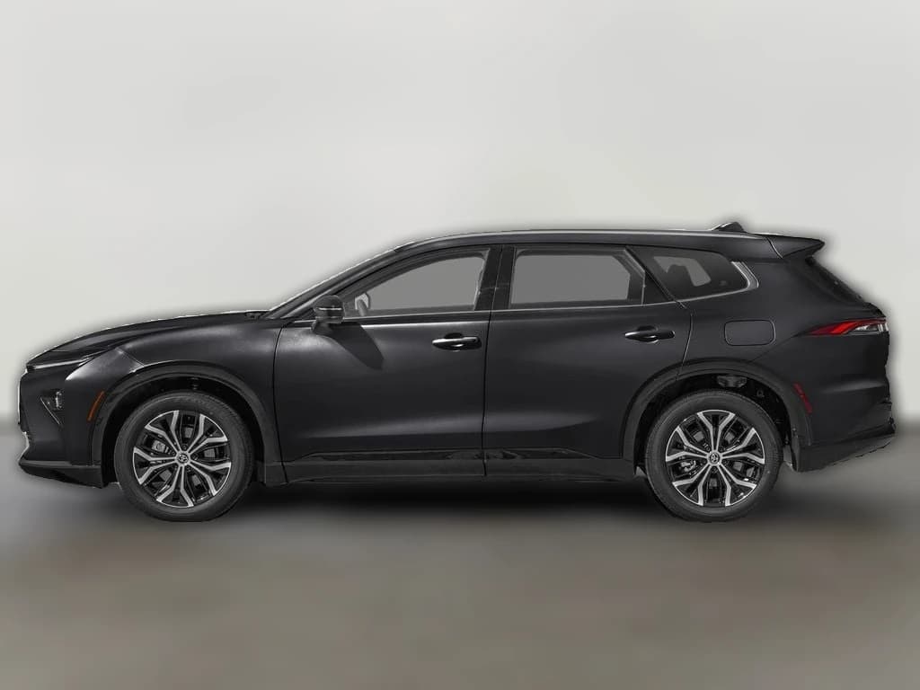 Toyota Crown Signia XLE AWD (GS) 2026 — side view