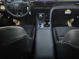 Toyota Crown Signia Limited AWD (Natl) 2026 — side view