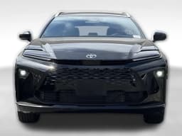 Toyota Crown Signia XLE AWD (GS) 2026 — side view