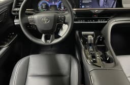 Toyota Crown Signia XLE AWD (GS) 2026 — side view