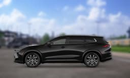 Toyota Crown Signia XLE AWD (Natl) 2026 — side view
