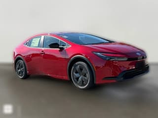 Toyota Prius LE (Natl)