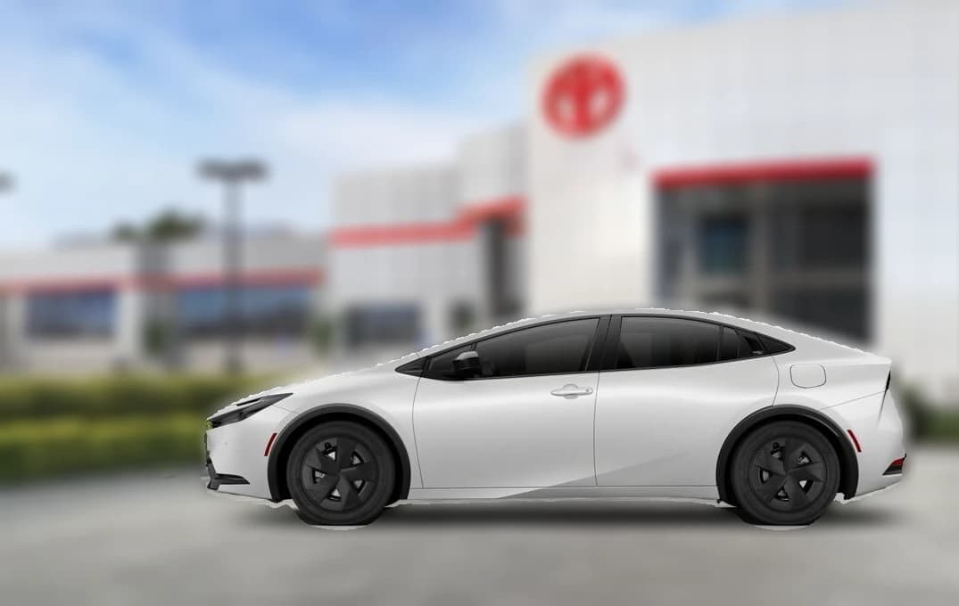Toyota Prius LE (Natl) 2027 — side view