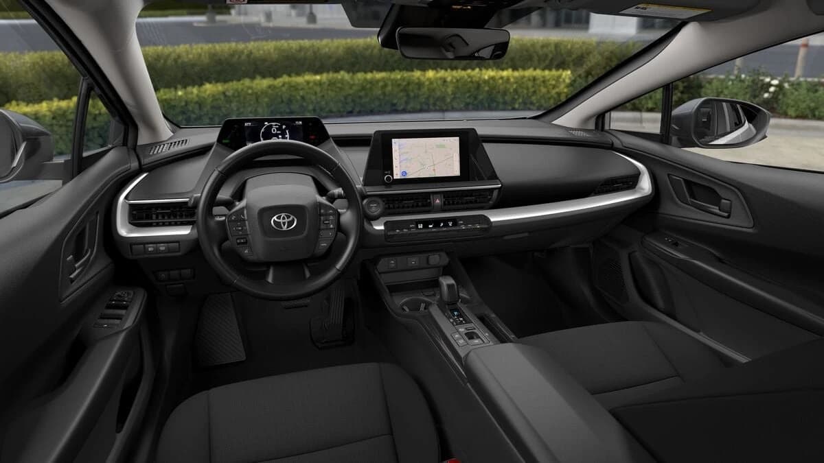 Toyota Prius LE (Natl) 2027 — side view