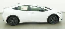 Toyota Prius LE (Natl) 2027 — side view