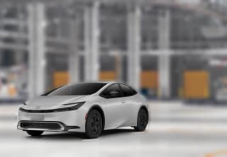 Toyota Prius Plug-In Hybrid SE (Natl)